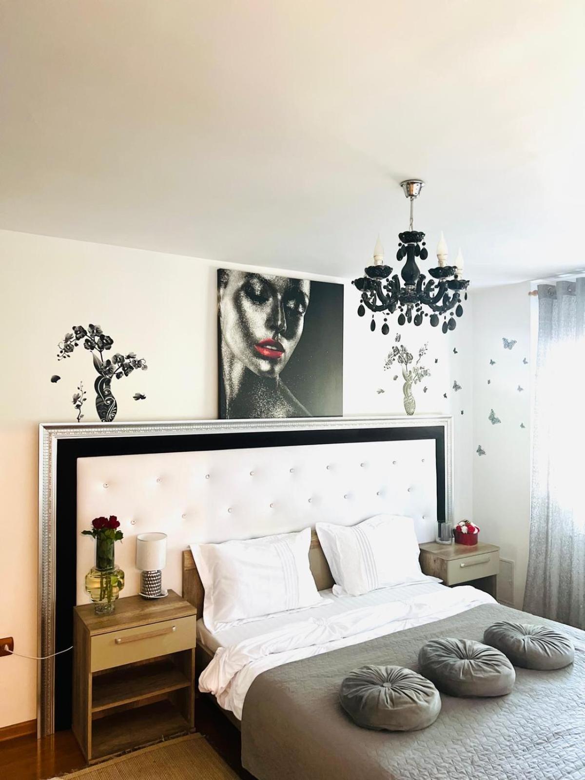 Apartament Lux Crialy - 75 M2 - Free Parking Timisoara Esterno foto
