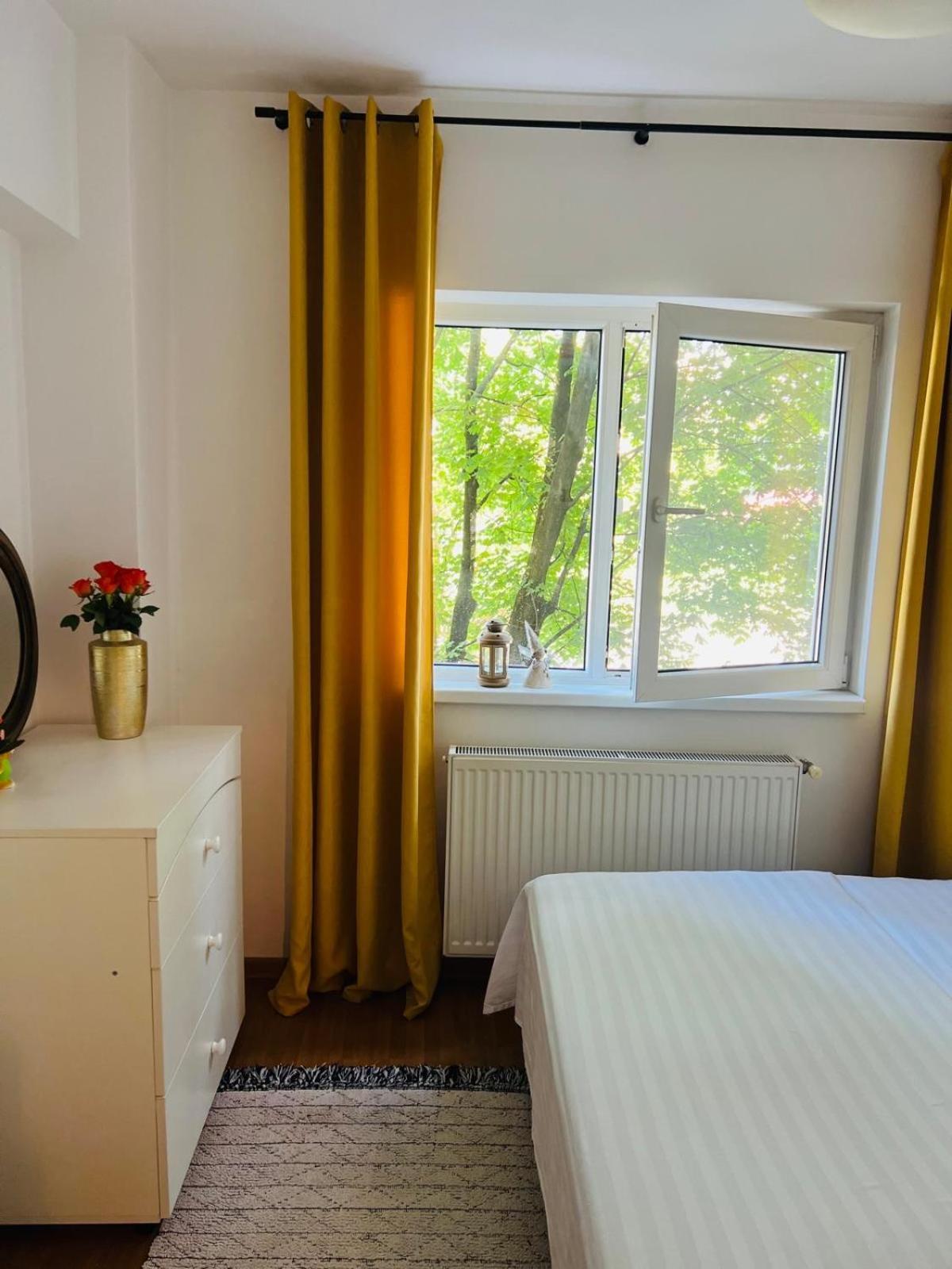 Apartament Lux Crialy - 75 M2 - Free Parking Timisoara Esterno foto